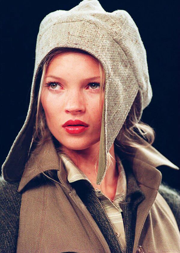 Britanica Kate Moss era cel mai bine plătit model în anii 1990 - 2000 - Sputnik Moldova