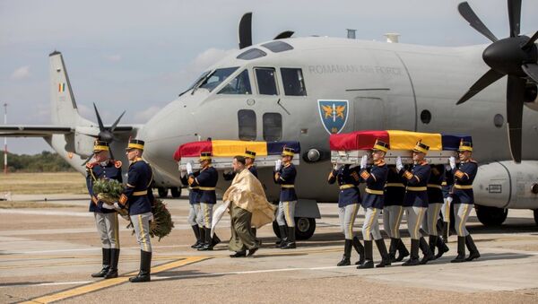 Ceremonia de repatriere a eroilor căzuţi la datorie în Afganistan - Sputnik Moldova-România