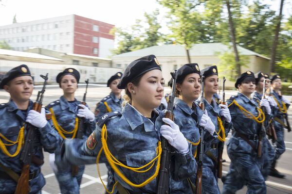 115 tineri au depus Jurământului solemn de credință Patriei. - Sputnik Moldova