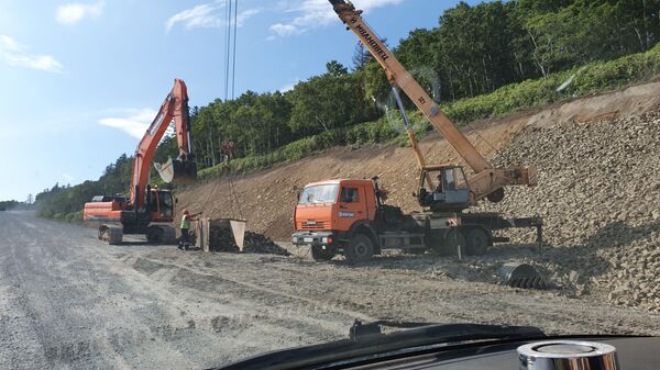 Дороги без дураков: как асфальтируется самый далекий край России - Sputnik Молдова