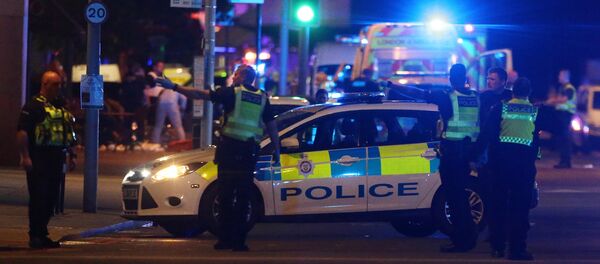 Police attend to an incident near London Bridge in London, Britain, June 3, 2017 - Sputnik Moldova-România