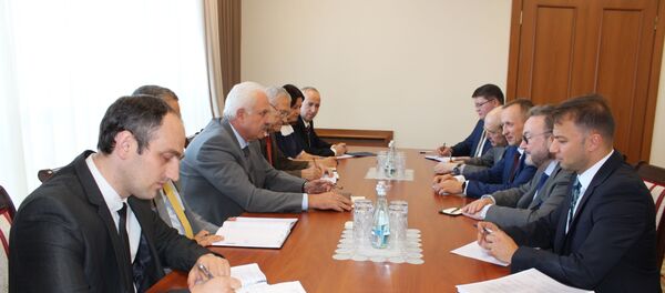 Întrevederea vicepremierului pentru Reintegrare, Vasile Șova, cu reprezentantul special al Rusiei pentru reglementarea conflictului transnistrean, Serghei Gubarev, și reprezentanții MAE al FR - Sputnik Moldova
