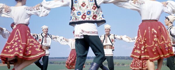 Ансамбль народного танца Миорица - Sputnik Молдова