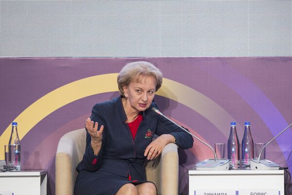 Potrivit spicherului Parlamentului, Zinaida Greceanîi, după Forumul Economic Moldo-Rus va începe o nouă etapă în dezvoltarea relațiilor dintre cele două țări și în principiul de dezvoltare a țării - Sputnik Moldova