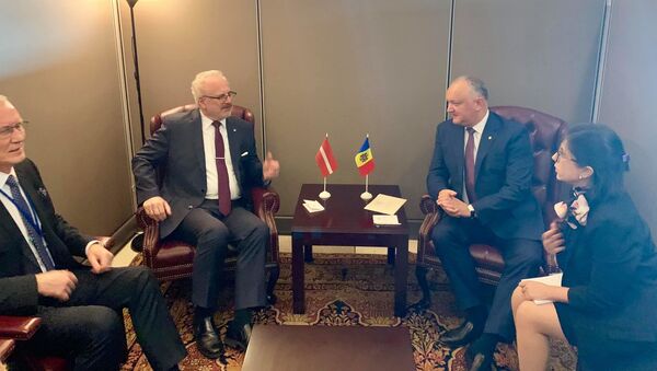 Президент Молдовы Игорь Додон на встрече с главой Латвийской Республики Эгилом Левитсом - Sputnik Молдова