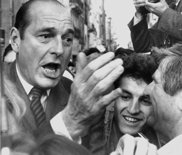 Премьер-министр Франции Жак Ширак в Бордо. 11 марта 1988 года - Sputnik Moldova-România