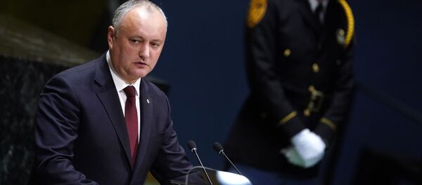 Президент Молдовы Игорь Додон Президент Молдовы Игорь Додон - Sputnik Молдова