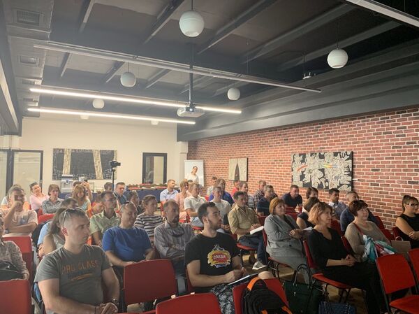 Обучающий семинар в образовательном центре - Sputnik Молдова