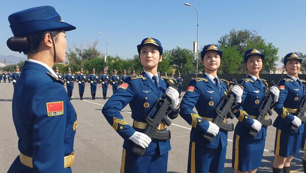 Репетиция парада в честь 70-летия образования КНР - Sputnik Молдова