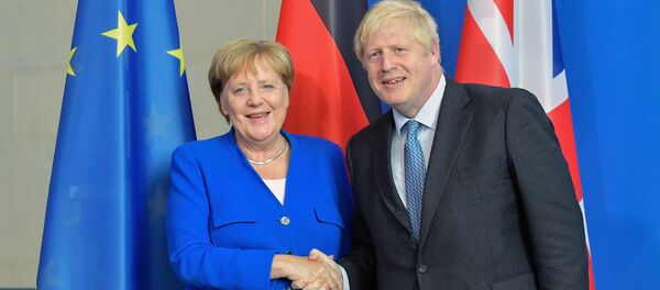 Angela Merkel și Boris Johnson - Sputnik Moldova-România