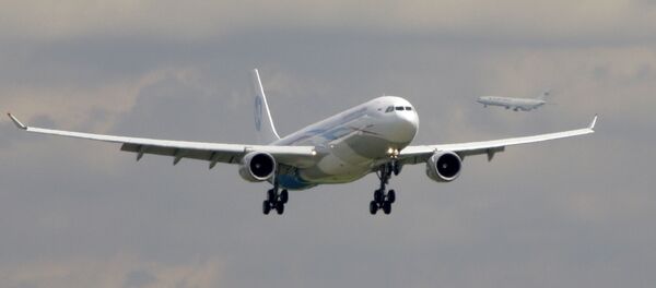 Презентация самолета Airbus А330-300 ОАО Владивосток Авиа в аэропорту Внуково - Sputnik Молдова