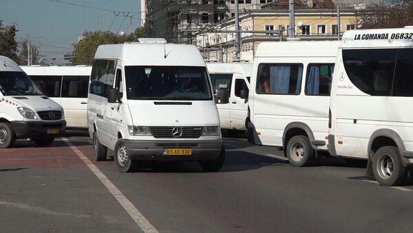 Автоперевозчики протестуют мы хотим повысить тариф на междугородние перевозки - Sputnik Молдова