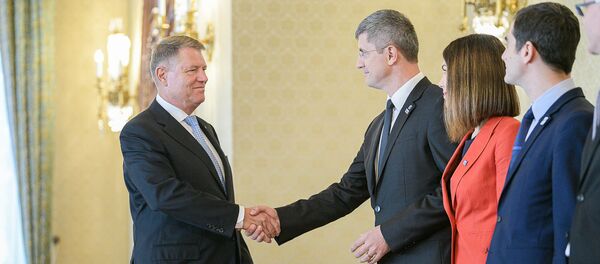 Klaus Iohannis, la consultările cu USR, Dan Barna - Sputnik Moldova-România
