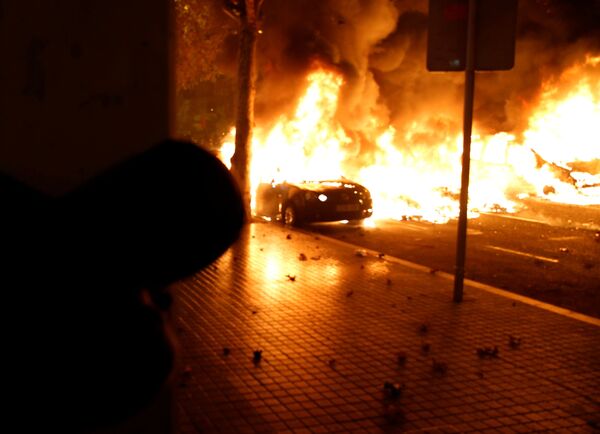 Беспорядки в Каталонии: пострадали полицейские Беспорядки в Каталонии: пострадали полицейские - Sputnik Молдова