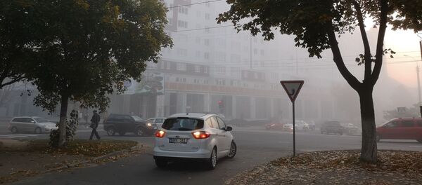 Туман в Кишиневе - Sputnik Moldova-România