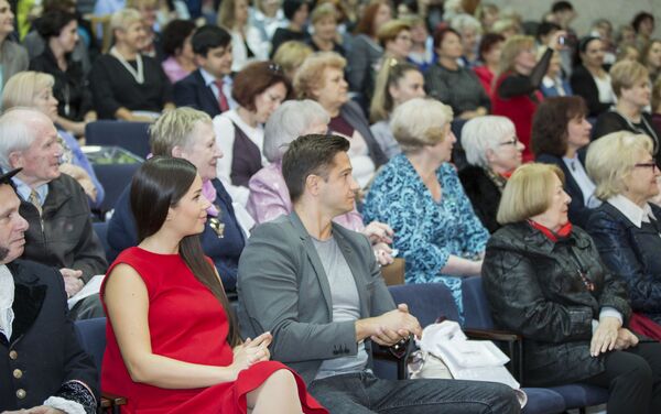 Spectatori la concertul de sărbătoare - Sputnik Moldova