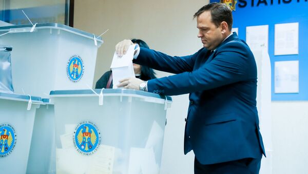 Андрей Нэстасе на выборах примара в Кишинев - Sputnik Moldova