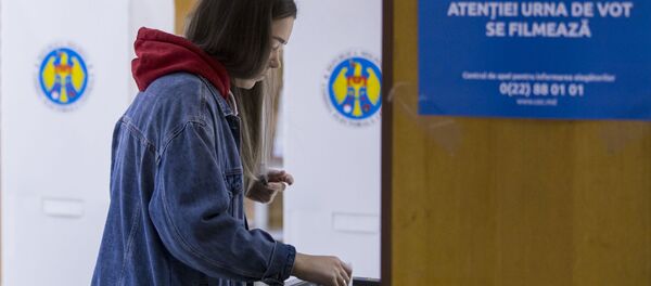 Как жители Молдовы голосовали на местных выборах в Кишиневе - Sputnik Молдова