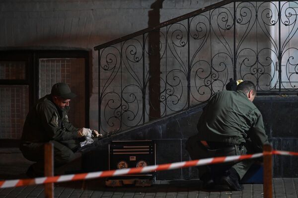 Мир за сутки: переговоры Путина и Эрдогана, взрыв в Киеве, заявление Белого дома - Sputnik Молдова