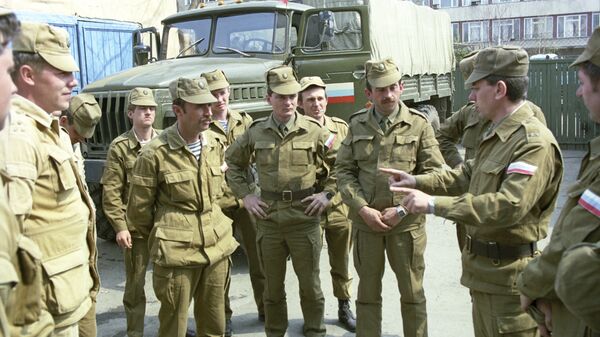 Воины-связисты миротворческих сил 14-й армии по урегулированию вооруженного конфликта в Приднестровье - Sputnik Молдова