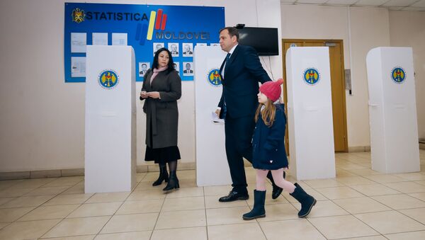 Андрей Нэстасе проголосовал во втором туре местных выборов - Sputnik Moldova