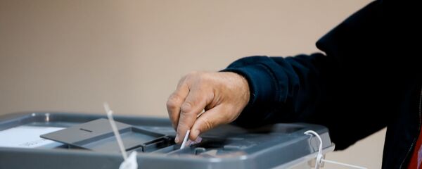 Кишиневцы голосуют на втором туре местных выборов - Sputnik Moldova