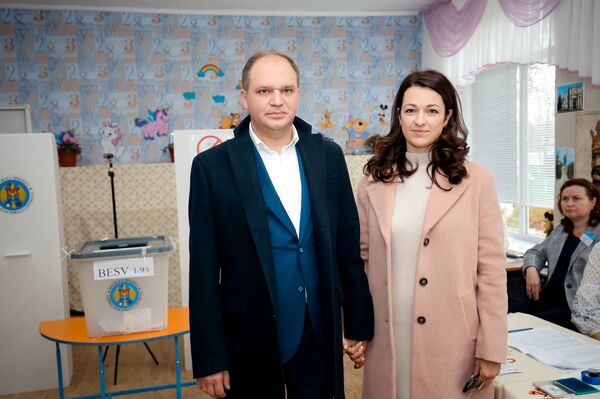 Политическая ретроспектива 2019-го: три кабмина, выборы и бегство Плахотнюка - Sputnik Молдова