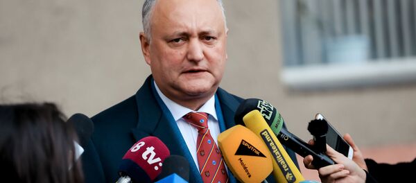 Игорь Додон проголосовал во втором туре местных выборов - Sputnik Молдова