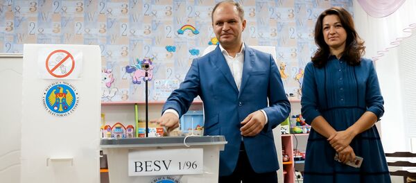 Ион Чебан на выборах в Кишиневе - Sputnik Молдова