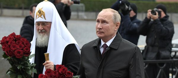 Президент РФ В. Путин принял участие в торжествах по случаю Дня народного единства - Sputnik Moldova-România