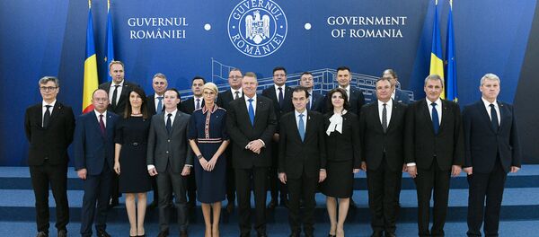 Klaus Iohannis şi Guvernul Orban - Sputnik Moldova-România
