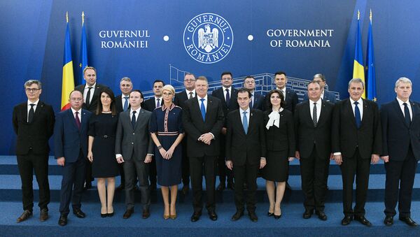 Klaus Iohannis şi Guvernul Orban - Sputnik Moldova-România