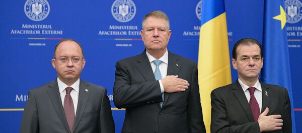 Klaus Iohannis, Ludovic Orban, Bogdan-Lucian Aurescu - Sputnik Moldova-România