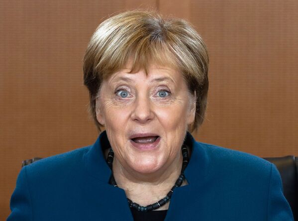 Канцлер Германии Ангела Меркель на еженедельном заседании правительства Германии в Берлине - Sputnik Молдова