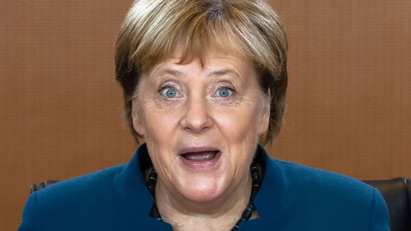 Канцлер Германии Ангела Меркель на еженедельном заседании правительства Германии в Берлине - Sputnik Moldova-România