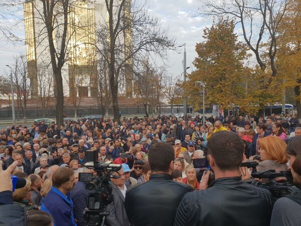 Protest la Parlamentul Republicii Moldova 08 noiembrie 2019 - Sputnik Moldova