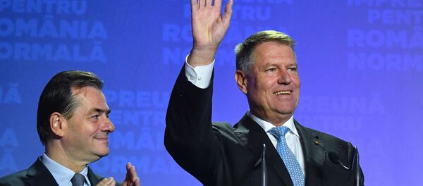 Klaus Iohannis și Ludovic Orban - Sputnik Moldova-România