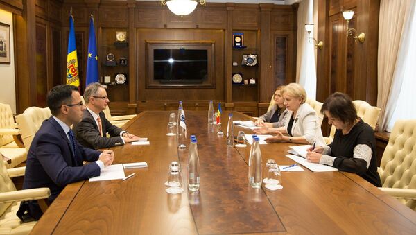 Встреча спикера Зинаиды Гречаной с главой миссии ОБСЕ в Молдове Клаусом Нойкирхом - Sputnik Молдова