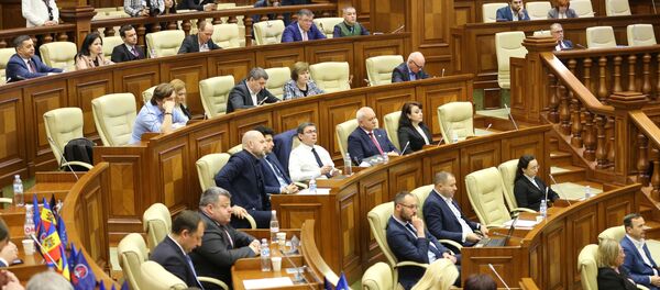 Заседание парламента РМ – вотум недоверия правительству Санду / Ședința Parlamentului RM – Moțiunea de cenzură - Sputnik Молдова