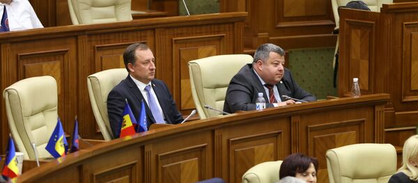 Заседание парламента РМ – вотум недоверия правительству Санду / Ședința Parlamentului RM – Moțiunea de cenzură - Sputnik Молдова
