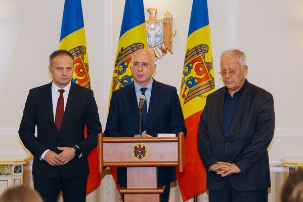 Deputații PDM Andrian Candu, Pavel Filip, Dumitru Diacov - declarații după consultări  - Sputnik Moldova