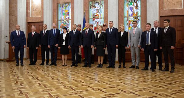Miniștri în guvernul Chicu - Sputnik Молдова