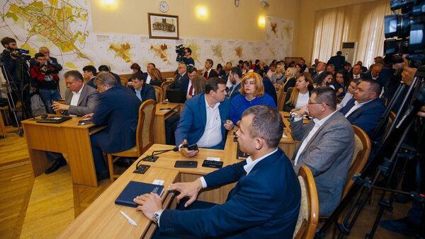 Заседание муниципального совета Кишинёва 15.11.2019 - Sputnik Молдова