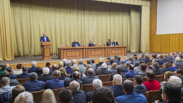 Президент Молдовы Игорь Додон на заседании Республиканского совета Партии социалистов - Sputnik Молдова