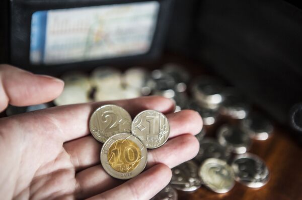 Неудобные деньги: на какую наличку и почему жалуются в Молдове Неудобные деньги: на какую наличку и почему жалуются в Молдове - Sputnik Молдова