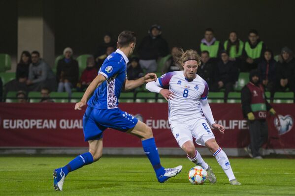 Матч между сборными Молдовы и Исландии по футболу - Sputnik Молдова