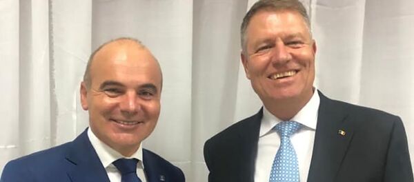 Rareș Bogdan și Klaus Iohannis Rareș Bogdan și Klaus Iohannis - Sputnik Moldova-România