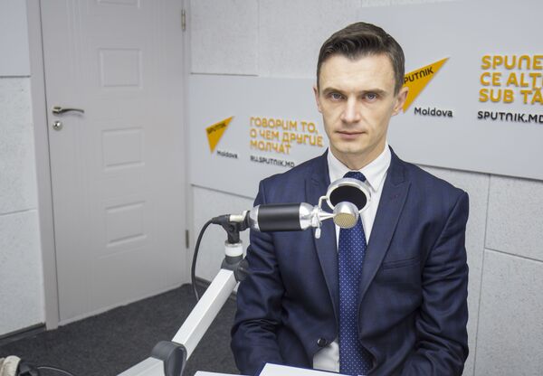 Что нужно сделать для защиты ребенка от злоумышленников в интернете Что нужно сделать для защиты ребенка от злоумышленников в интернете - Sputnik Молдова
