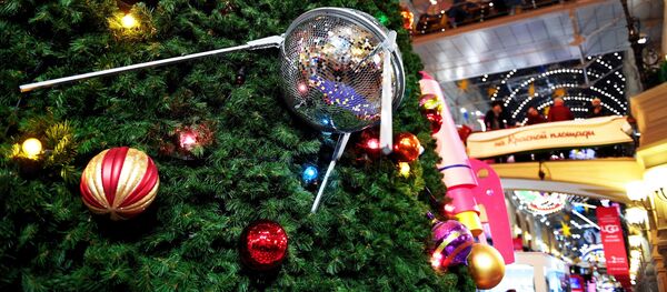 Новогоднее оформление торгового центра ГУМ в Москве Новогоднее оформление торгового центра ГУМ в Москве - Sputnik Moldova