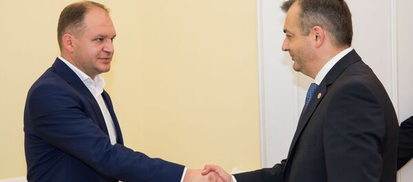 Премьер-министр Молдовы Ион Кику провел встречу с генпримаром Кишинева Ионом Чебаном Премьер-министр Молдовы Ион Кику провел встречу с генпримаром Кишинева Ионом Чебаном - Sputnik Молдова